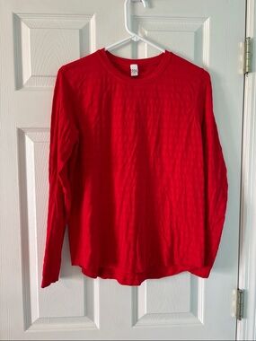 DSG Red Crew Neck Long Sleeve Nylon Textured Top